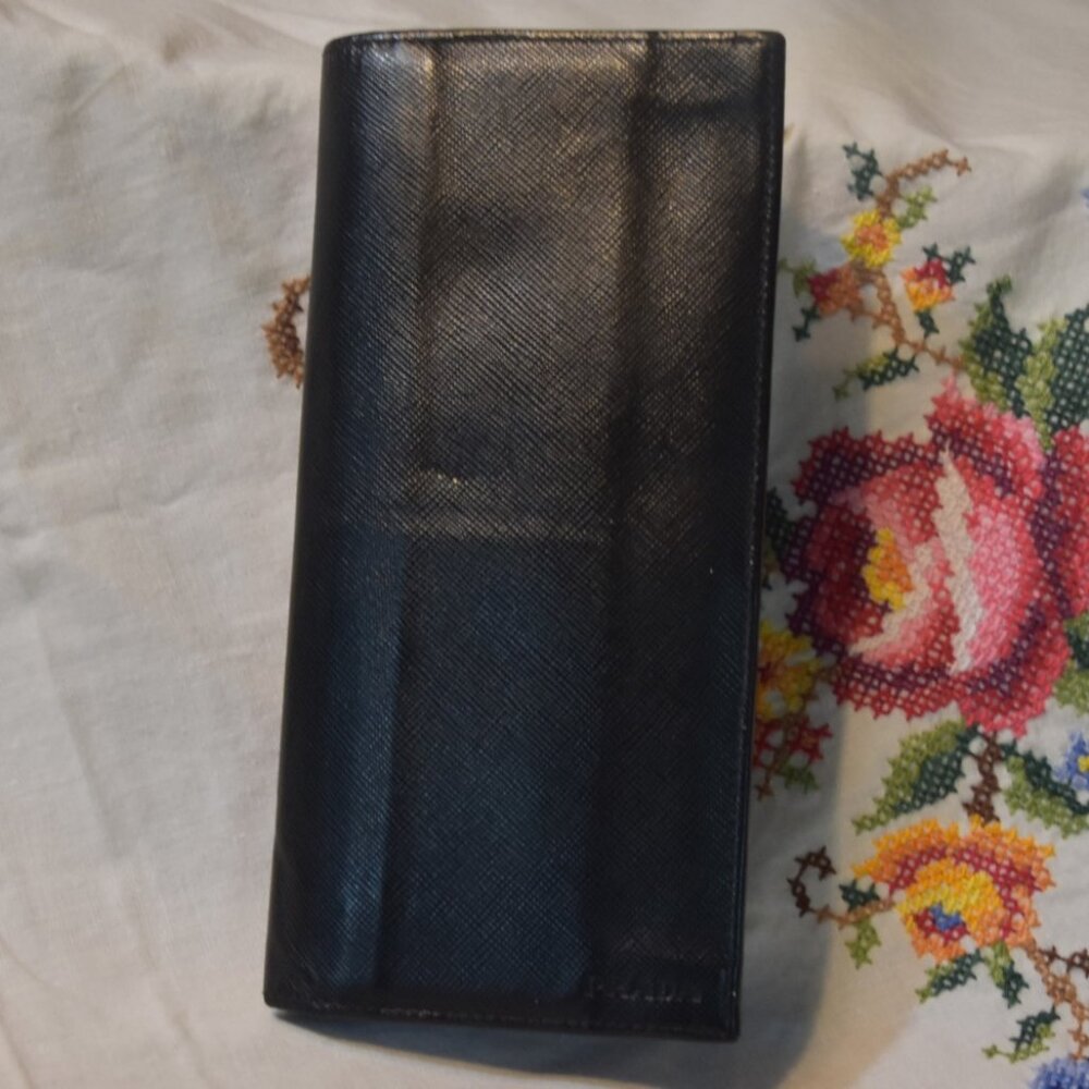 Prada Black Saffiano Bi-Fold Long Wallet
